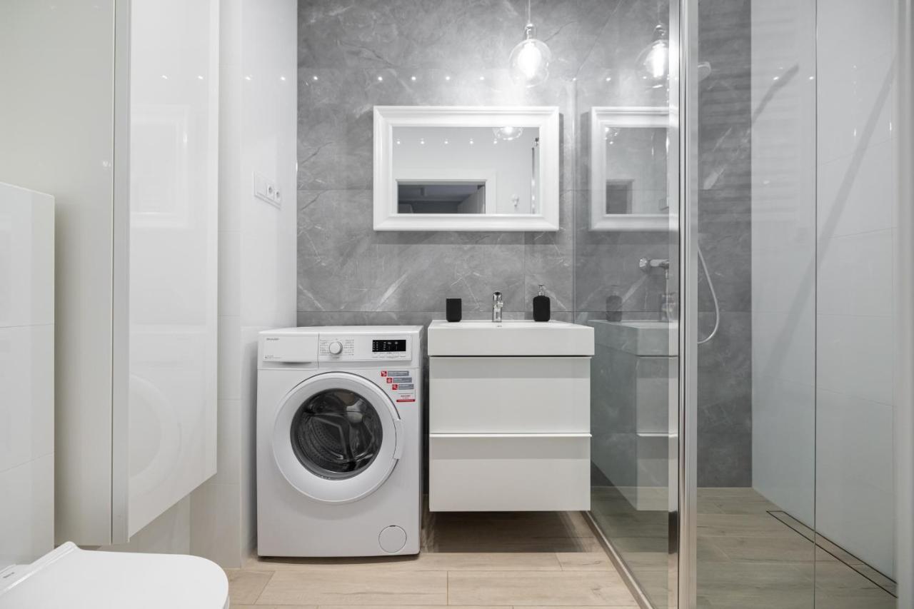 Apartament Blisko Morza, 47m Kw. Dwa Niezalezne Pokoje. * Danzig