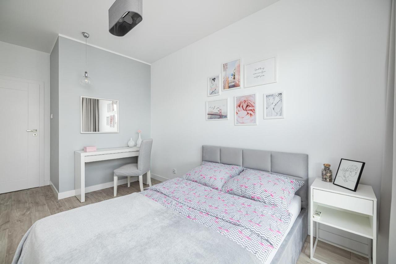 Apartament Blisko Morza, 47m Kw. Dwa Niezalezne Pokoje. * Danzig